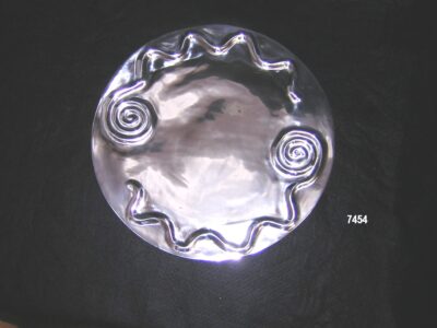 PLATON CARACOL LISTON RED./WAVY SWIRL CAKE TRAY RD.